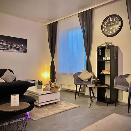 G&G Luxury Apartment Am Stadtpark Бендорф Экстерьер фото