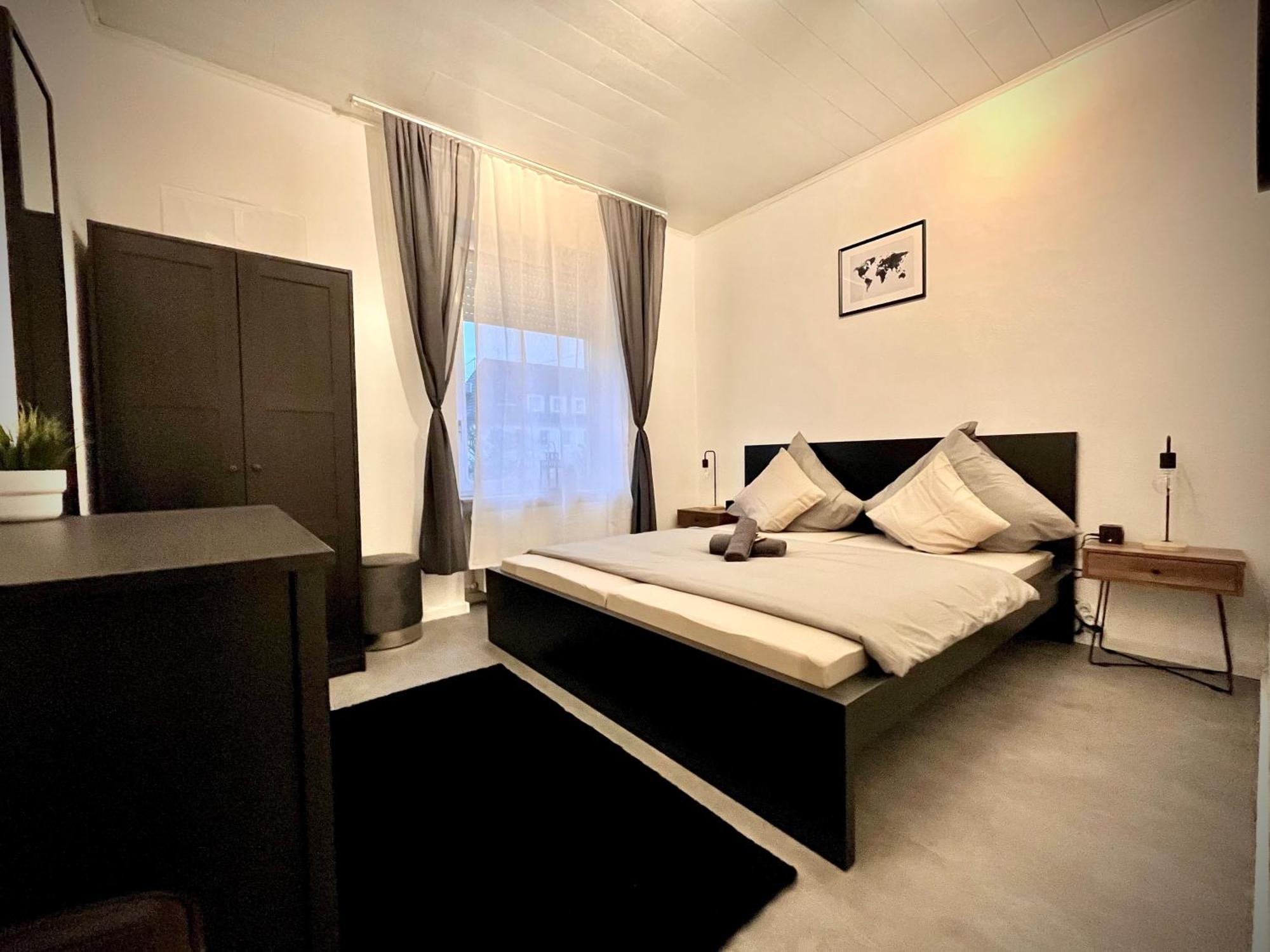 G&G Luxury Apartment Am Stadtpark Бендорф Экстерьер фото